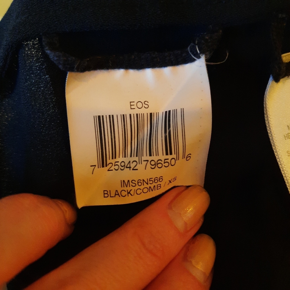 BCBGMaxAzria EOS Shift Dress - Picture 5 of 7
